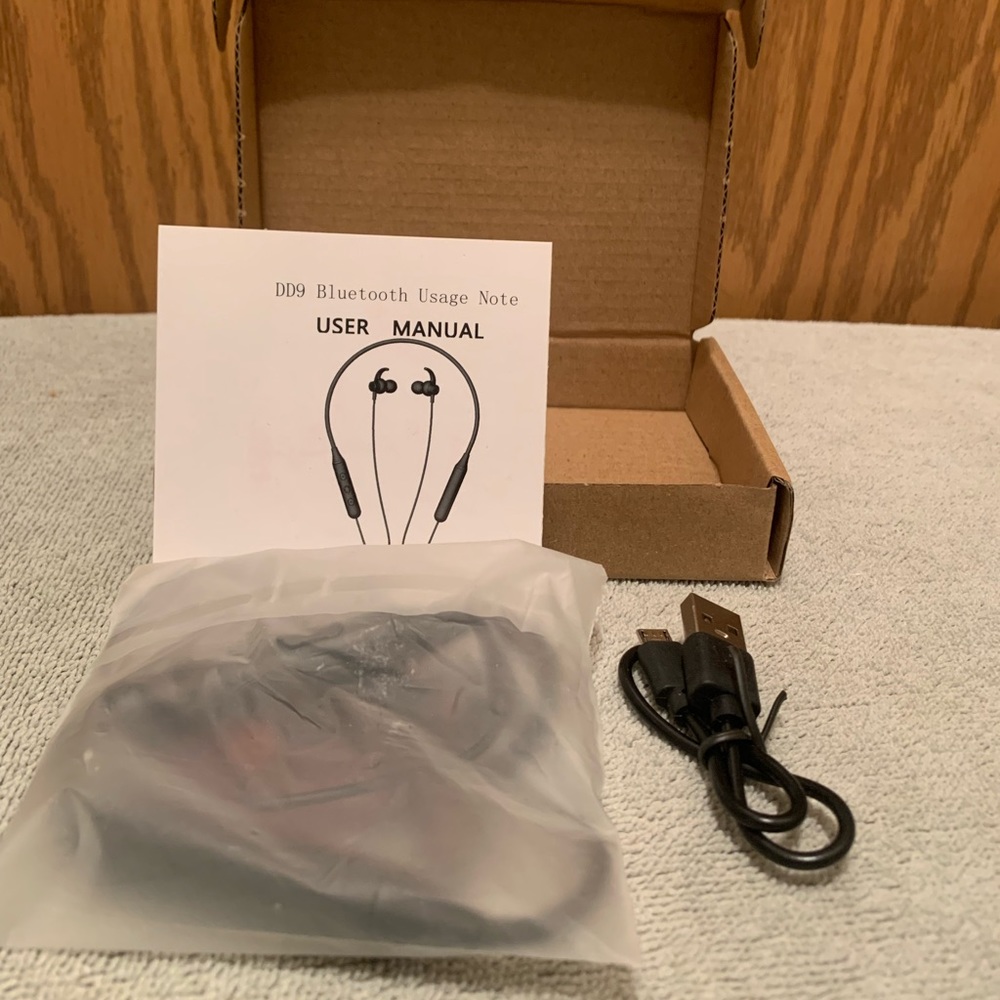 DD9 Bluetooth Earbuds!